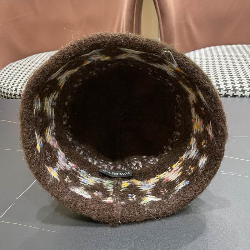 Balenciaga hat (451)