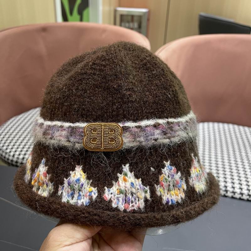 Balenciaga hat (453)