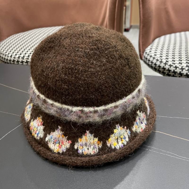 Balenciaga hat (455)