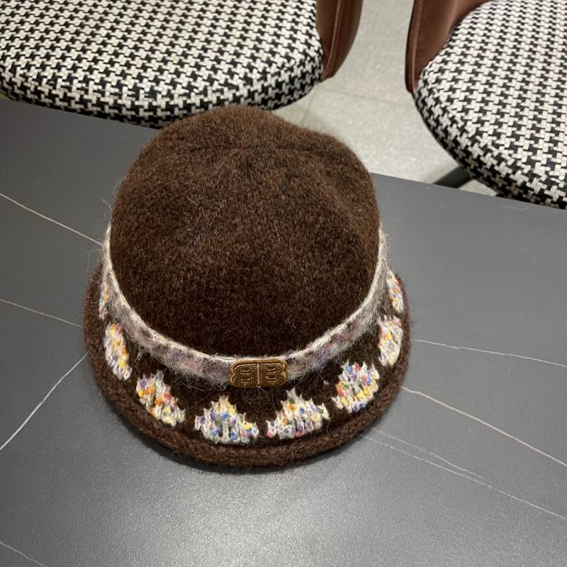 Balenciaga hat (458)