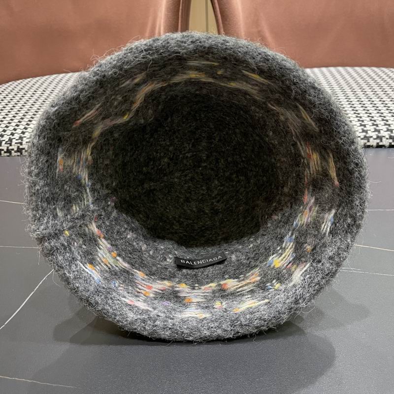 Balenciaga hat (462)