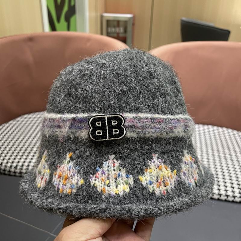 Balenciaga hat (464)