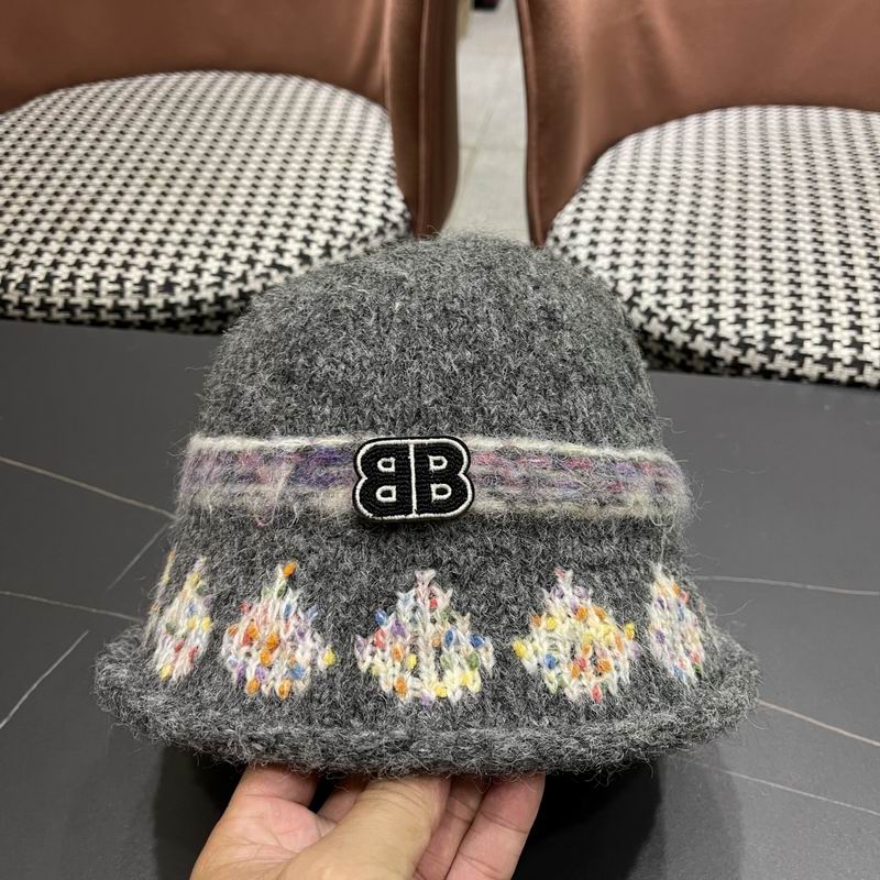 Balenciaga hat (465)
