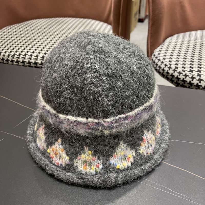 Balenciaga hat (466)