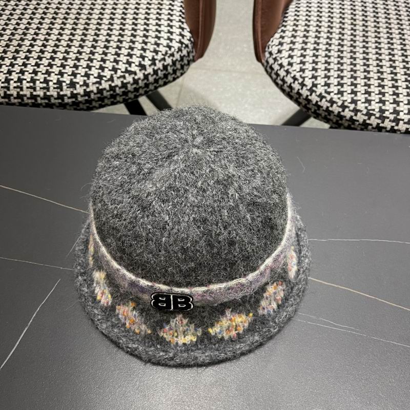 Balenciaga hat (467)