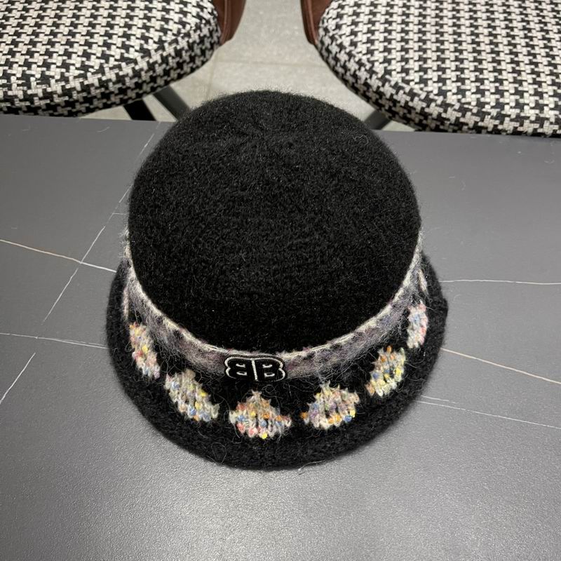 Balenciaga hat (481)