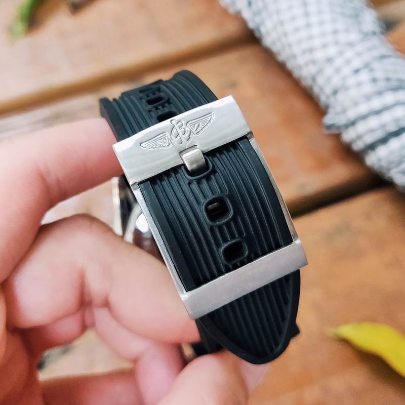 Breitling 43mm 26 (2)