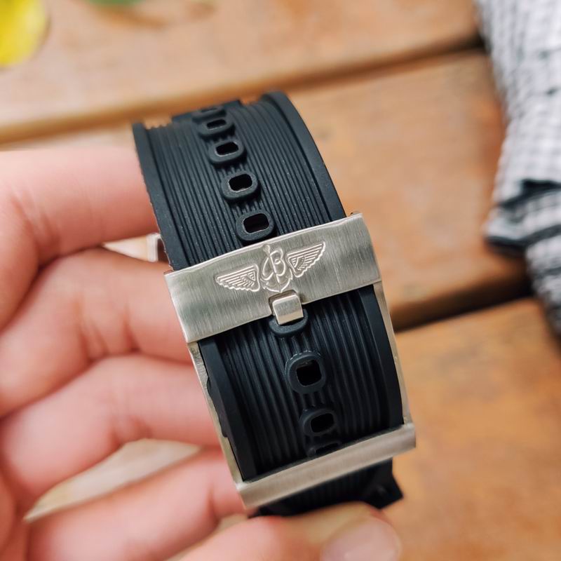 Breitling 43mm 28 (3)