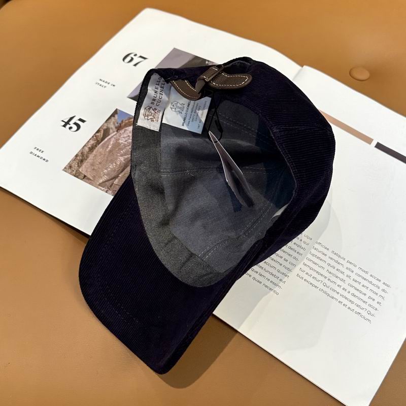 Brunello Cucinelli cap dx (282)