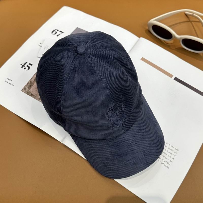 Brunello Cucinelli cap dx (287)
