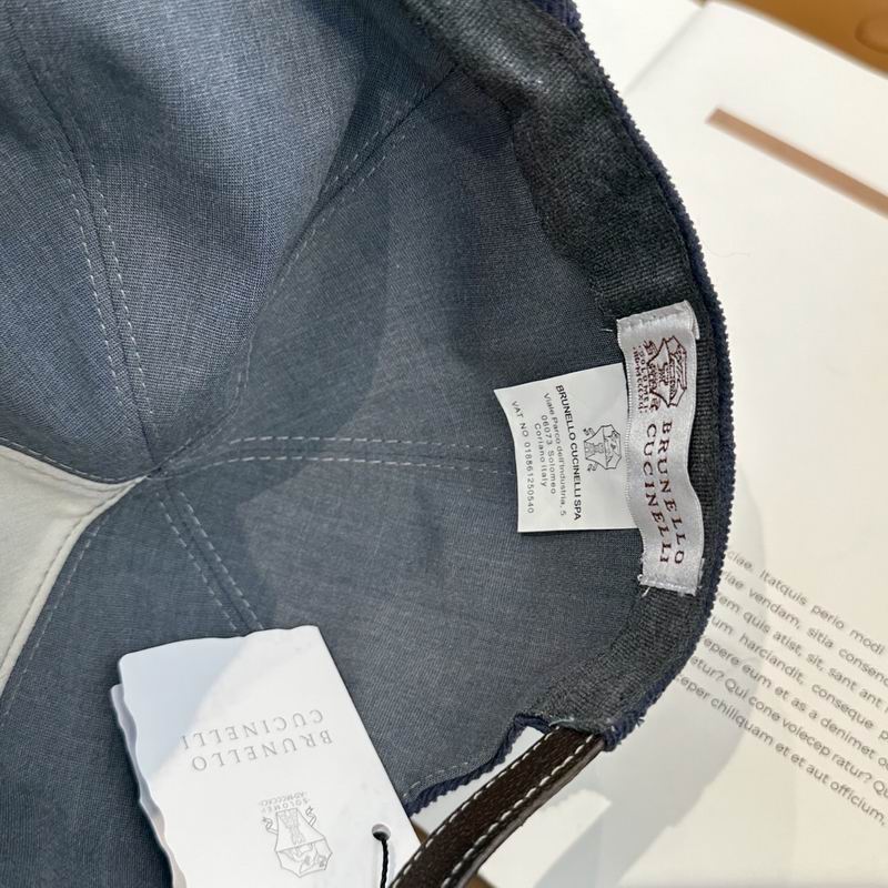 Brunello Cucinelli cap dx (288)