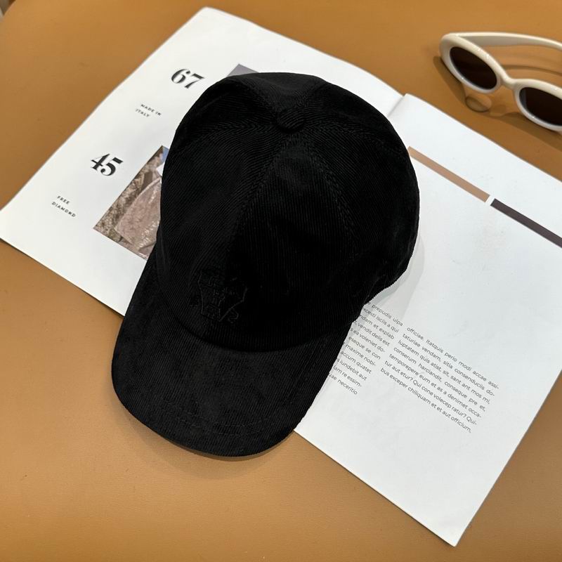 Brunello Cucinelli cap dx (307)