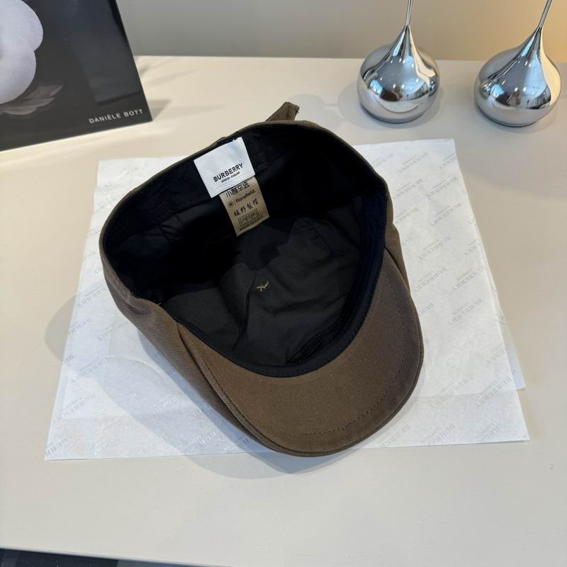 Burberry Beret (113)