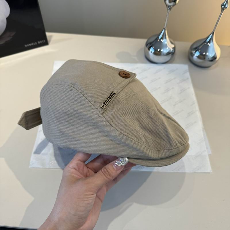 Burberry Beret (121)