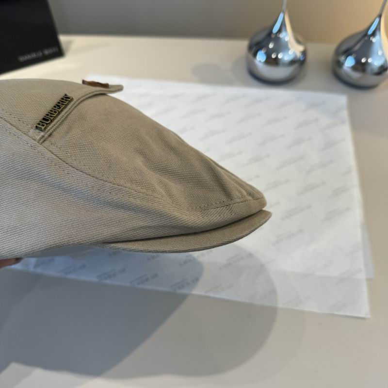 Burberry Beret (128)