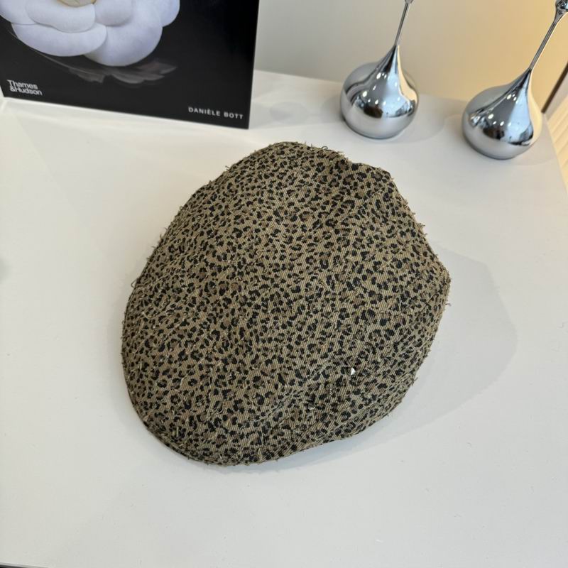 Burberry Beret (390)