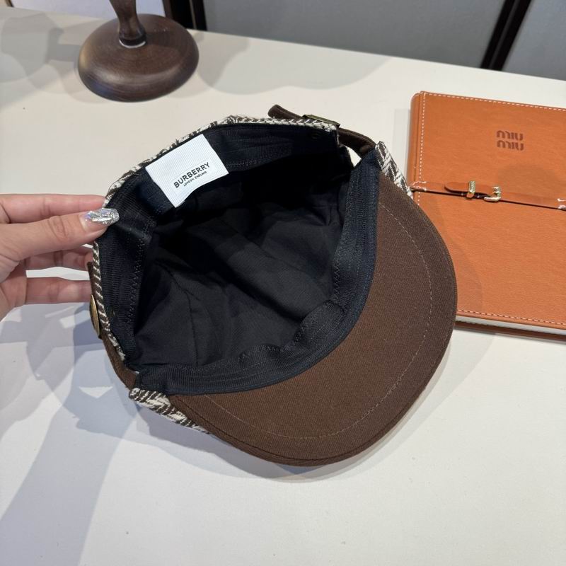 Burberry Beret (574)