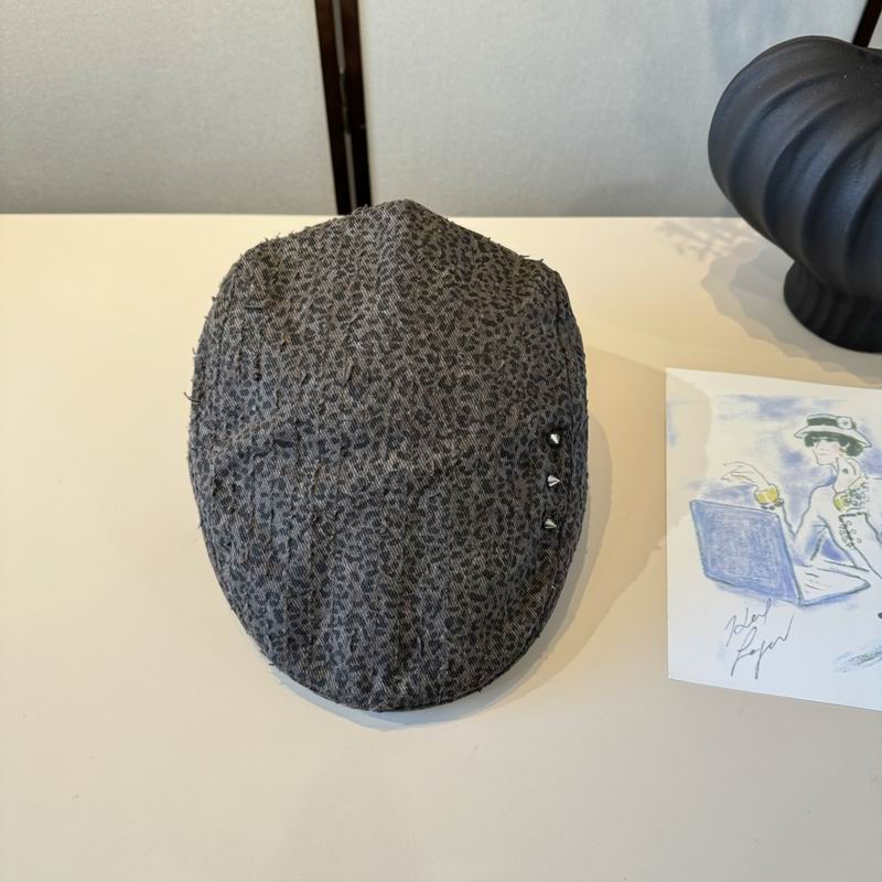 Burberry Beret (625)