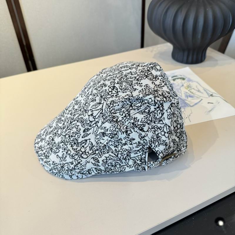 Burberry Beret (635)