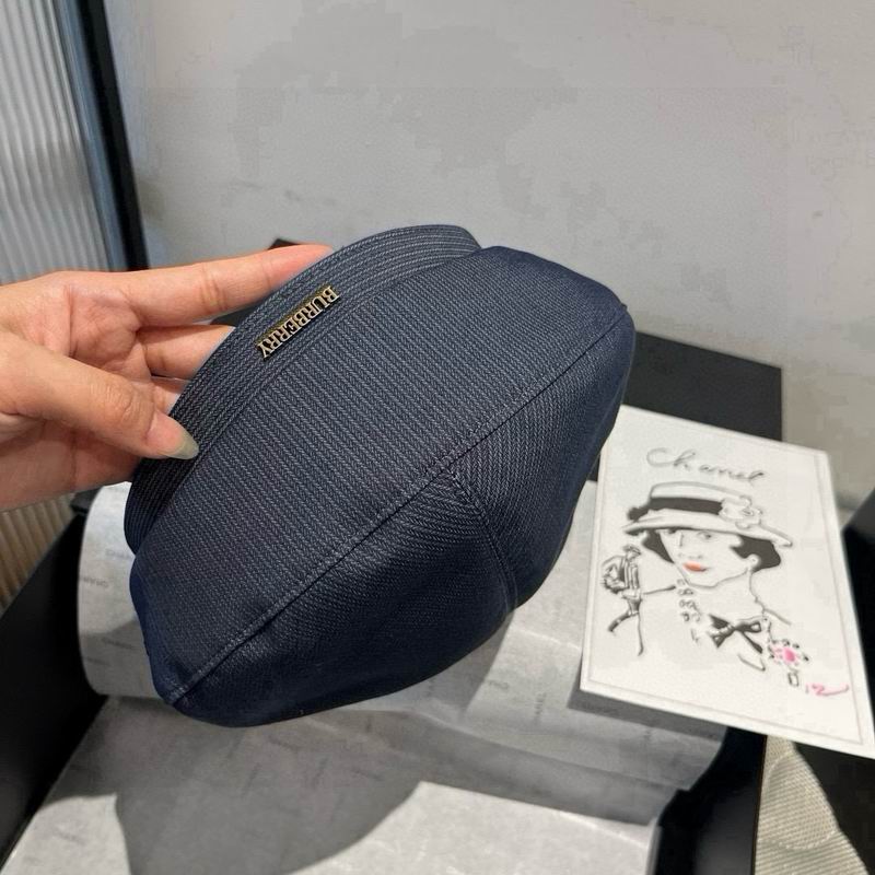 Burberry Beret (740)