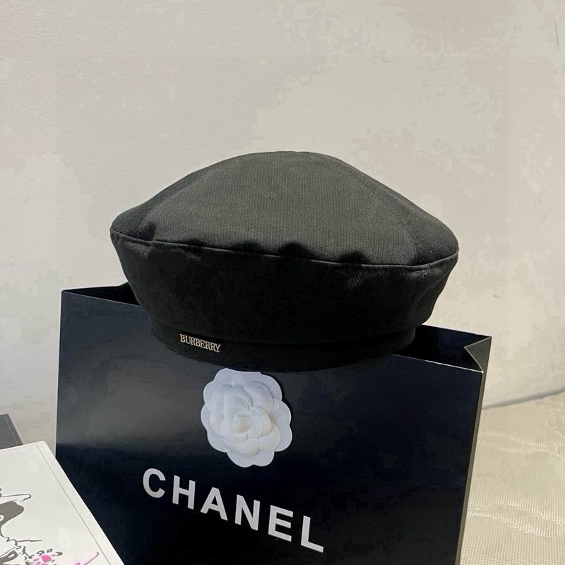Burberry Beret (747)
