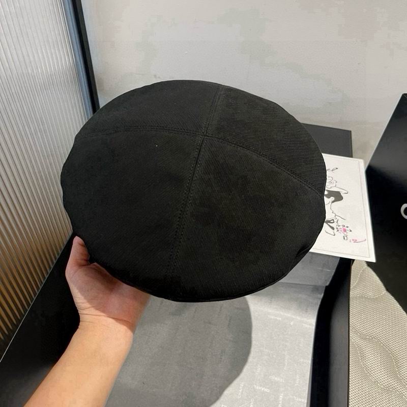 Burberry Beret (748)