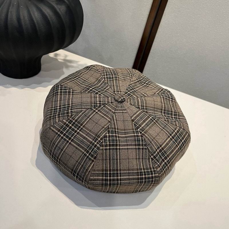 Burberry Beret (831)