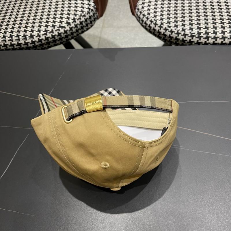 Burberry Cap (115)