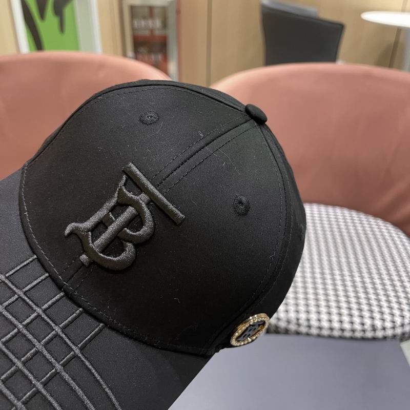 Burberry Cap (127)