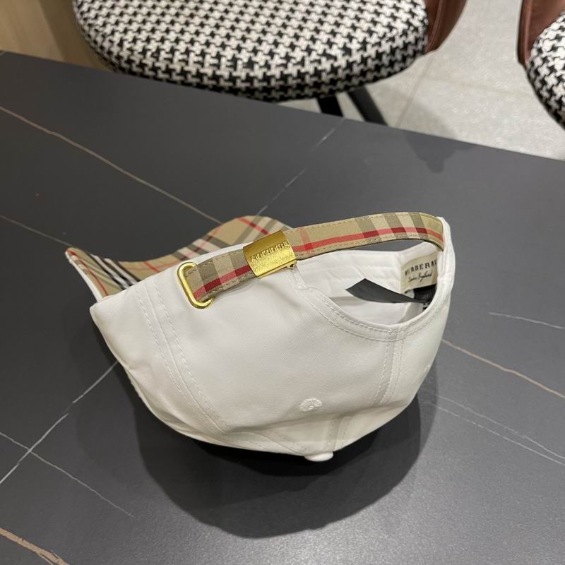 Burberry Cap (136)