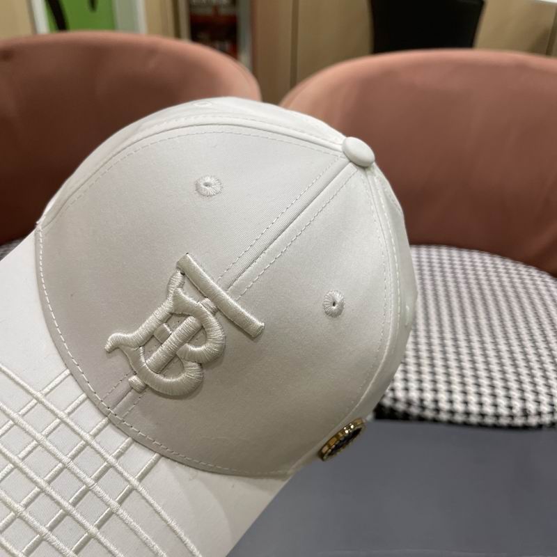 Burberry Cap (138)