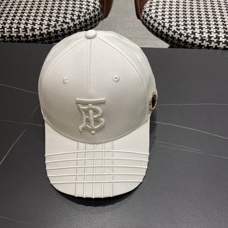 Burberry Cap (143)