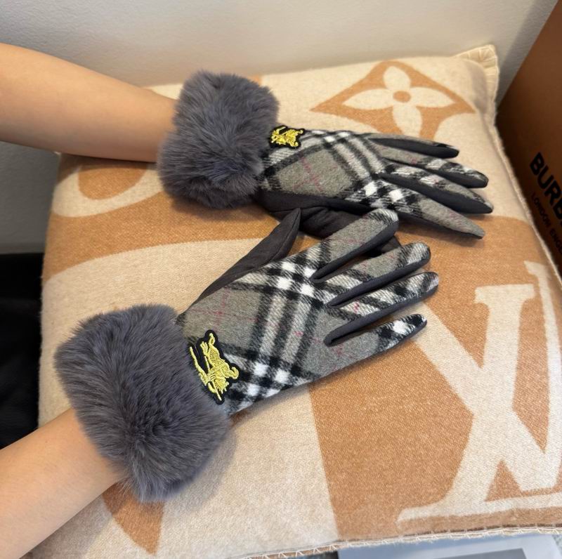 Burberry Gloves 33 (9)