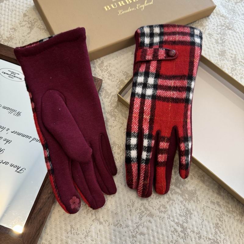 Burberry Gloves 34 (16)
