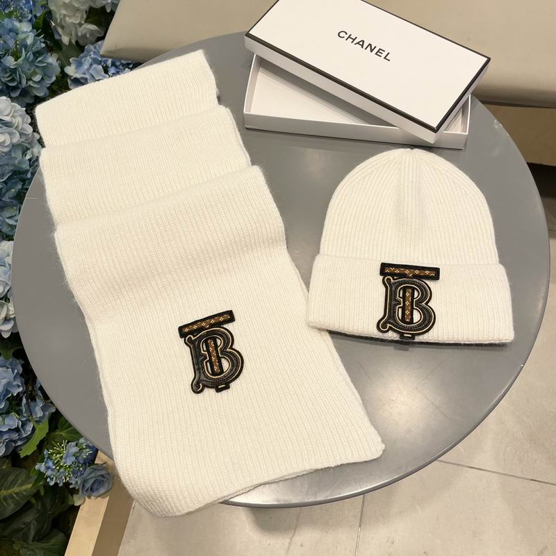 Burberry Scarf hat (290)