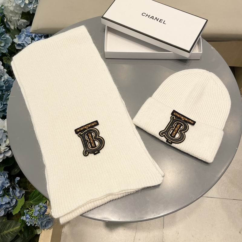 Burberry Scarf hat (293)