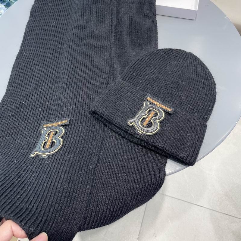 Burberry Scarf hat (296)