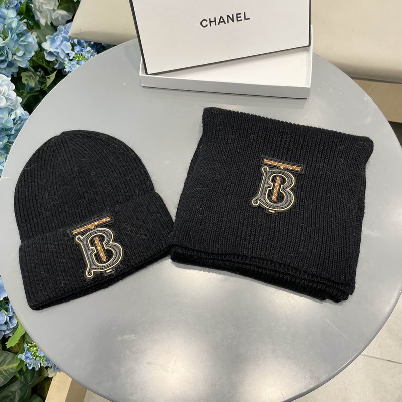 Burberry Scarf hat (305)