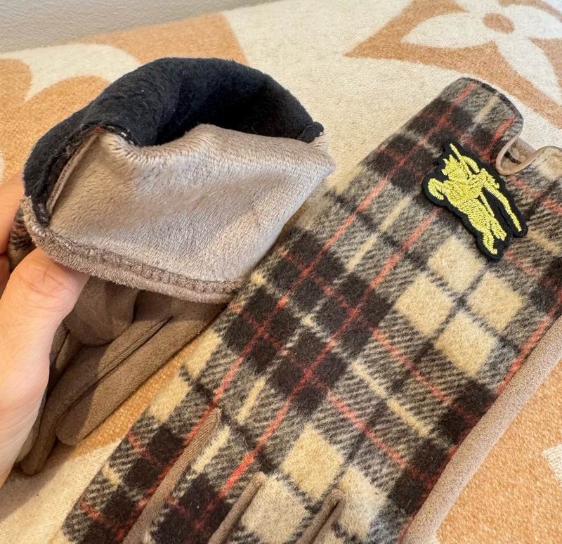 Burberry gloves 83 (14)
