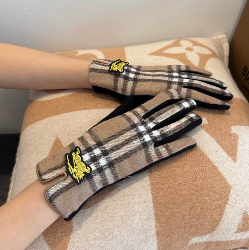 Burberry gloves 83 (35)