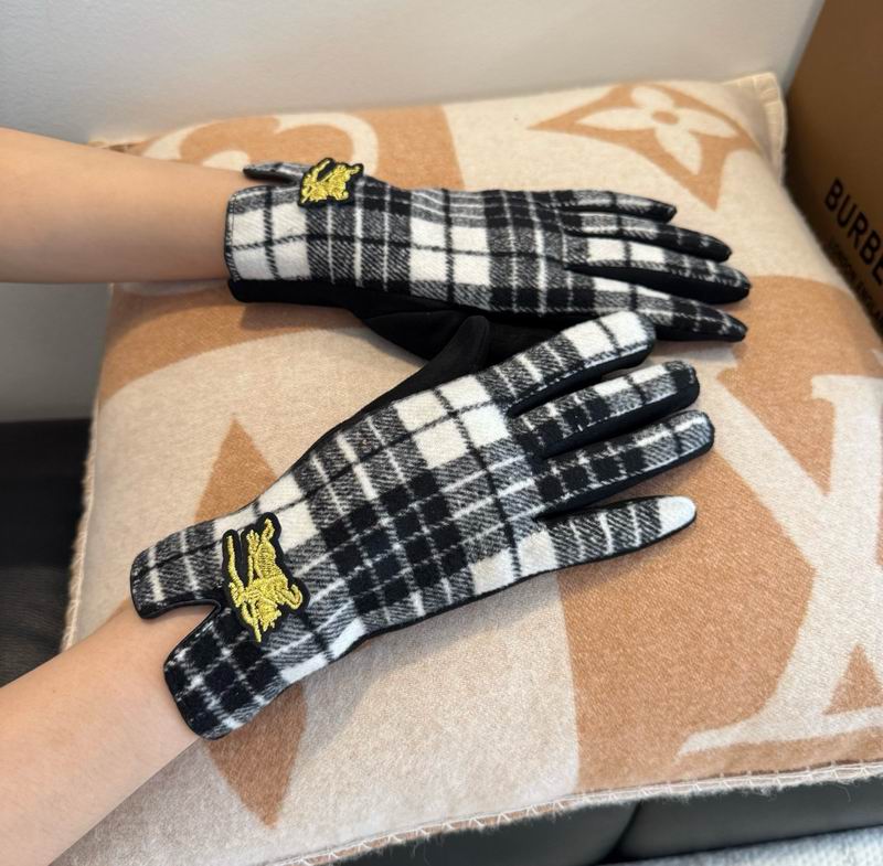 Burberry gloves 83 (9)