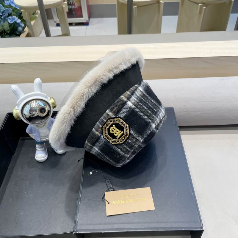 Burberry hat (1502)
