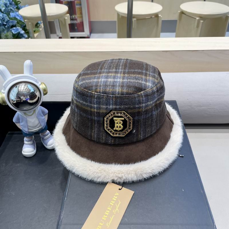 Burberry hat (1516)