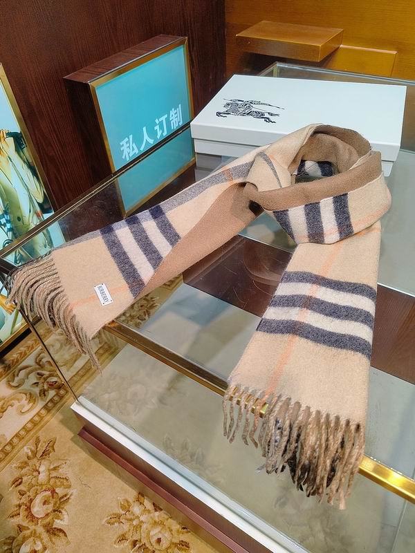 Burberry scarf 168X30cm E24 (14)