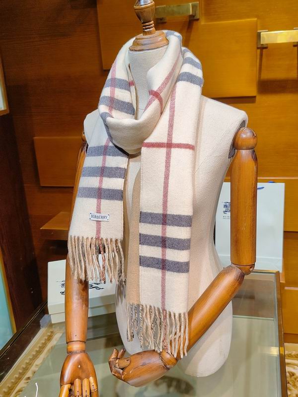 Burberry scarf 168X30cm E24 (8)