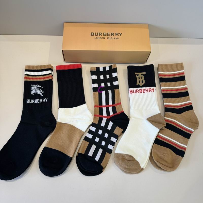 Burberry socks (6)