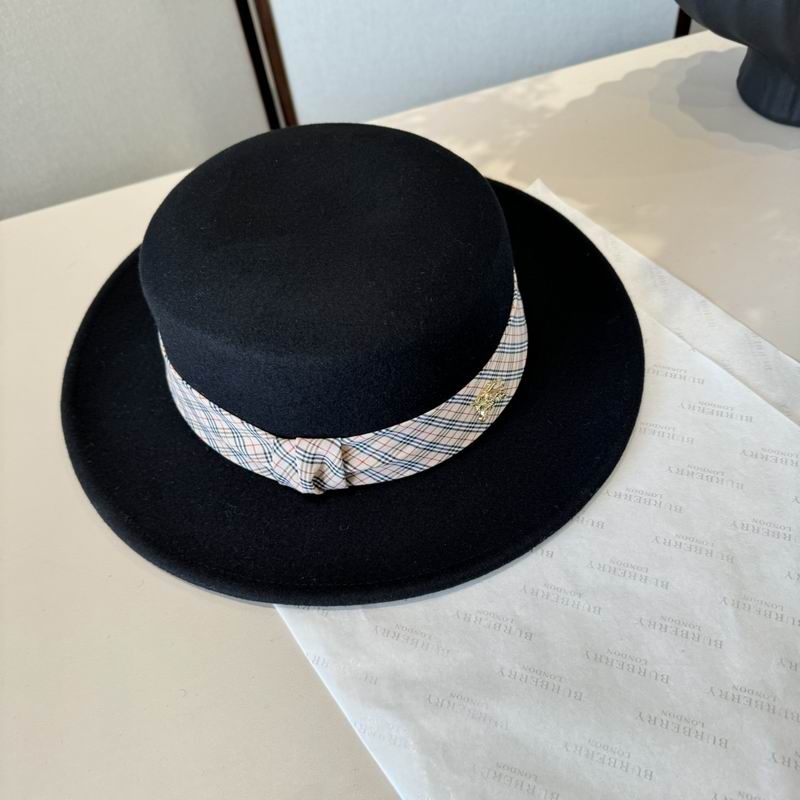 Burberry top hat (1274)