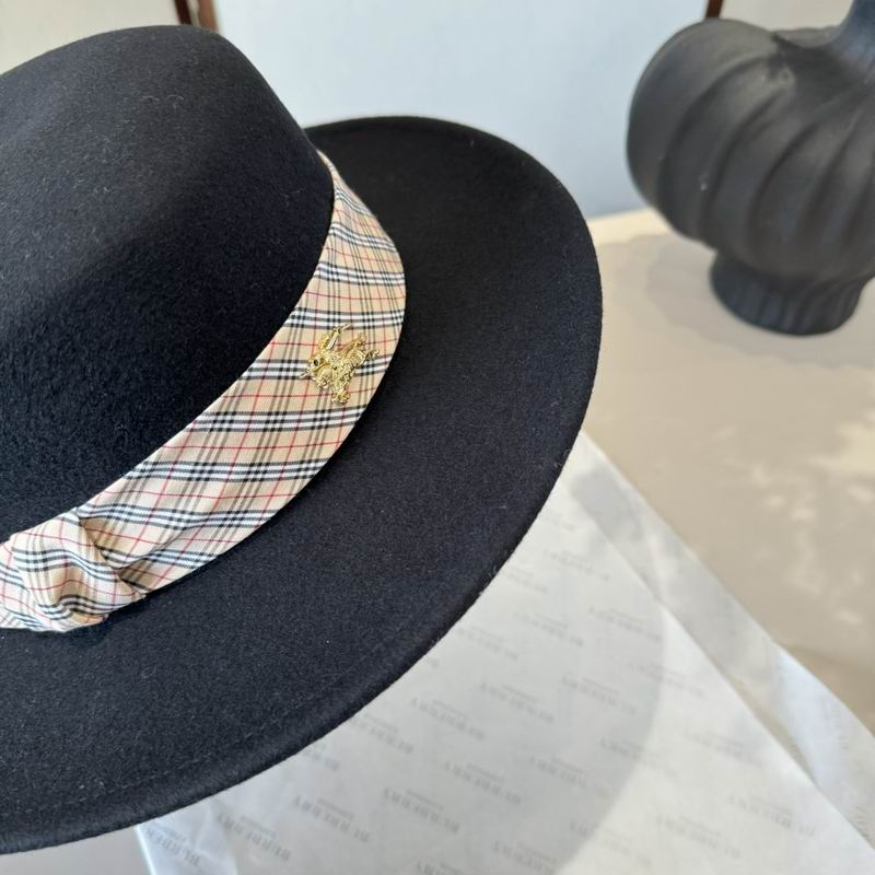 Burberry top hat (1276)