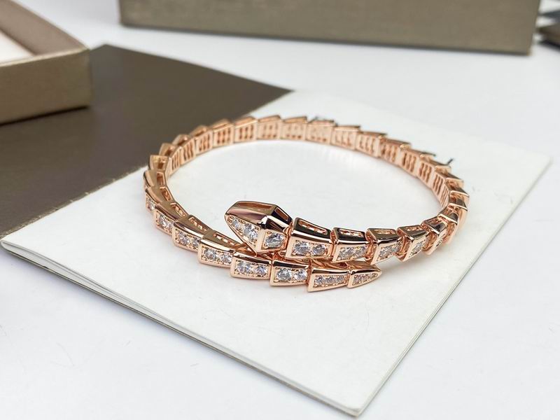 Bvlgari bracelet 08yxq06 (8)