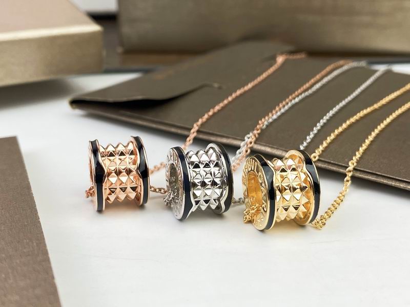 Bvlgari necklace 08yxq01 (7)